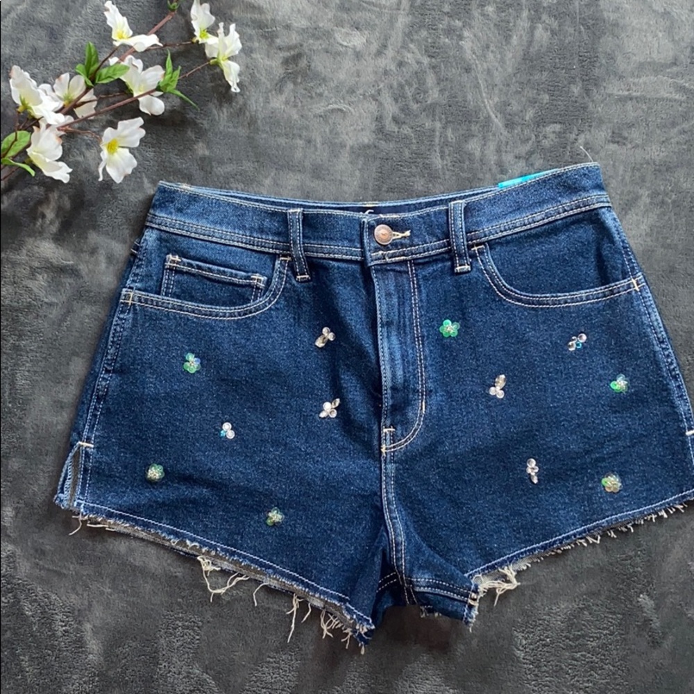 Hollister Jean Denim Shorts Vintage Jewel 7 NWT